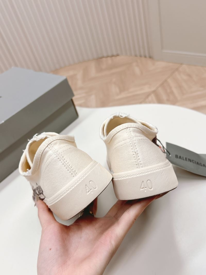 Balenciaga Low Shoes